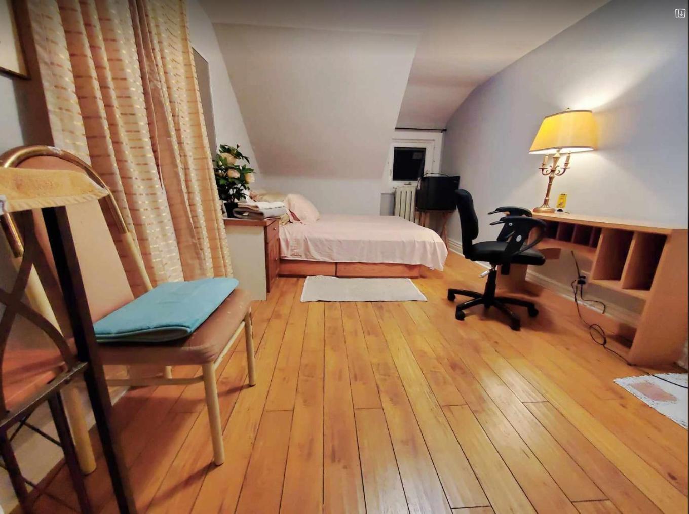 Merj'S Guest House In Wolesly ウィニペグ エクステリア 写真