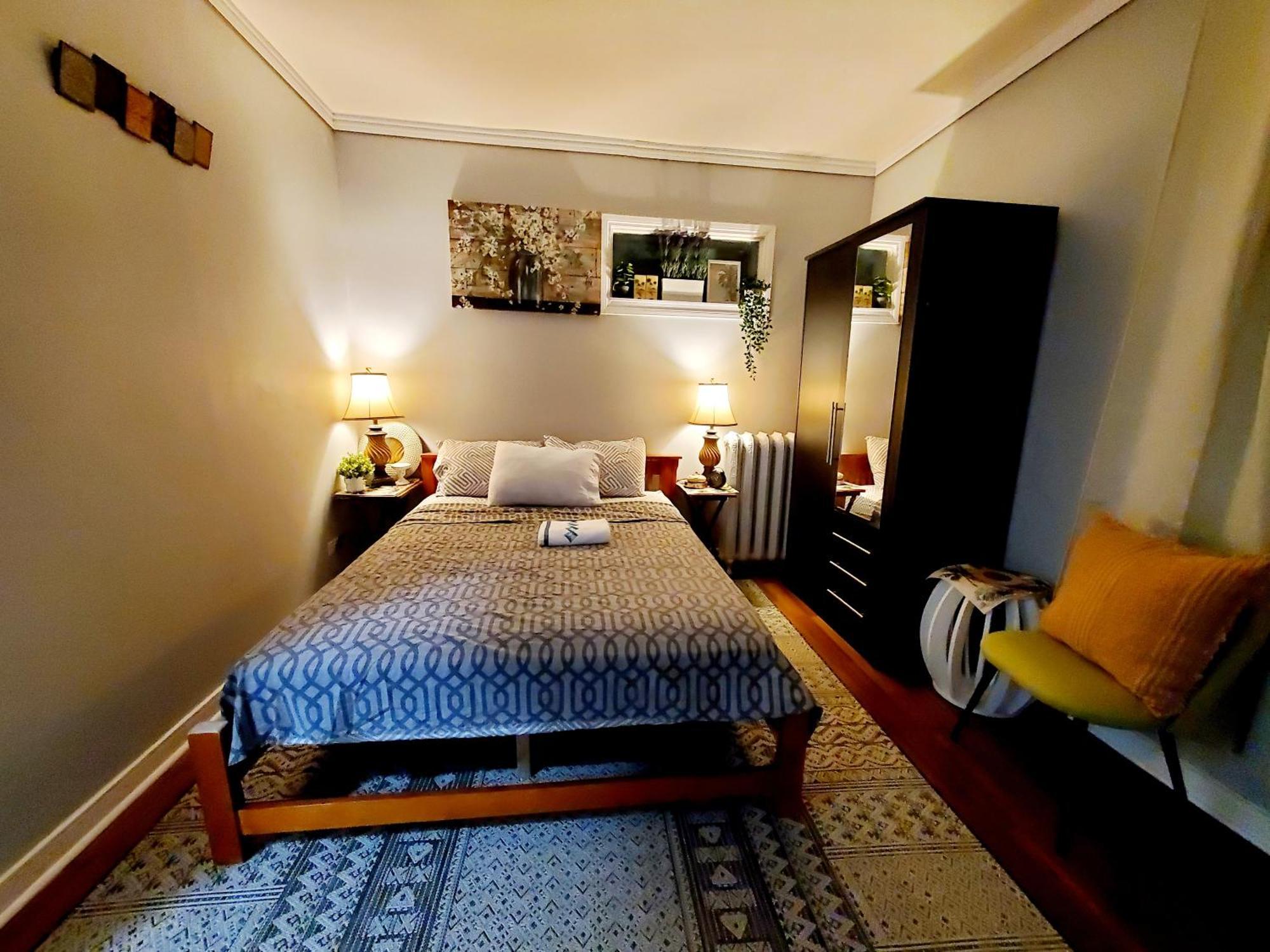 Merj'S Guest House In Wolesly ウィニペグ エクステリア 写真